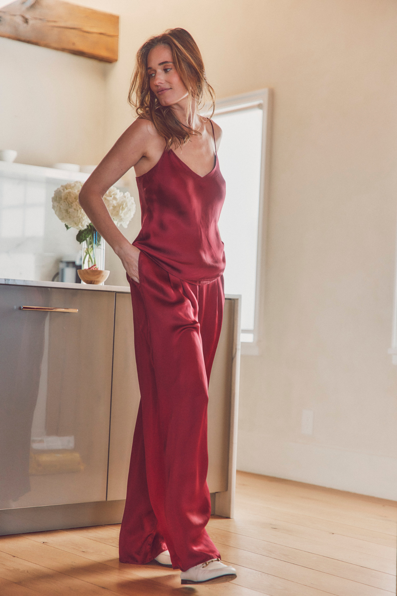 Lulu Wide-Leg Pant