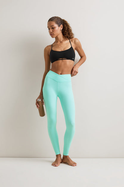 DayFlex Strappy Back Sports Bra - Shadow Black