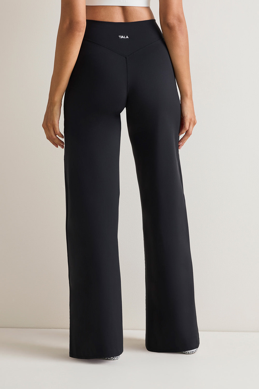 DayFlex Straight Leg Yoga Pant - Shadow Black