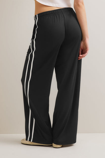 Contrast Stripe Jogger - Black
