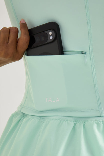 SkinLuxe Sleeveless Zip Through Running Top - Soft Mint